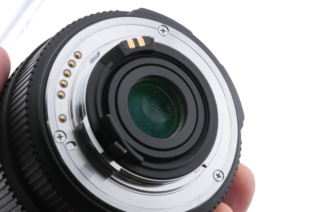 Sigma 18-250mm f3.5-6.3 DC OS HSM