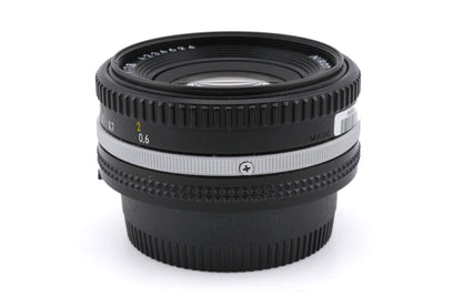 Nikon 50mm f1.8 Nikkor AI-S (0.6m)