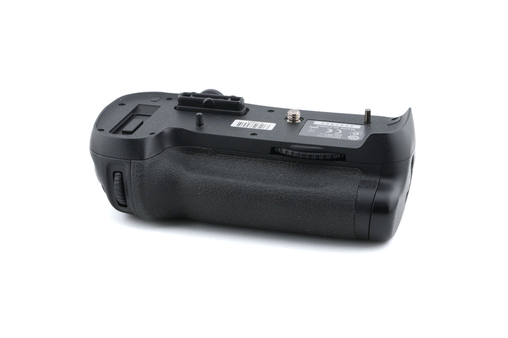 Nikon MB-D12 Multi Power Battery Pack
