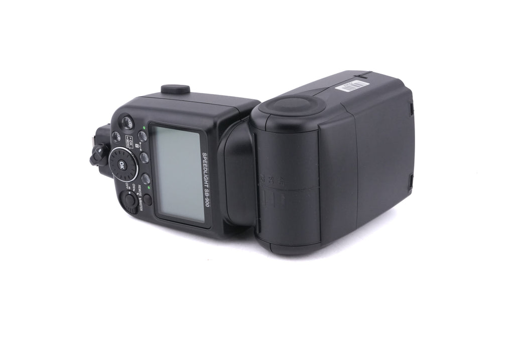 Nikon SB-900 Speedlight