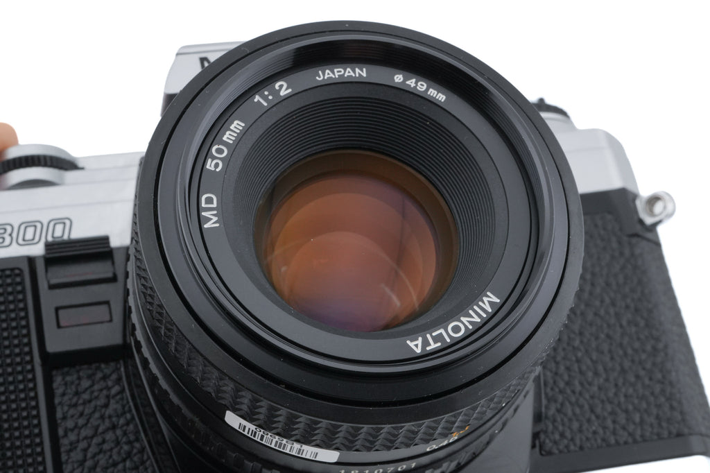 Minolta X-300 + 50mm f2 MD