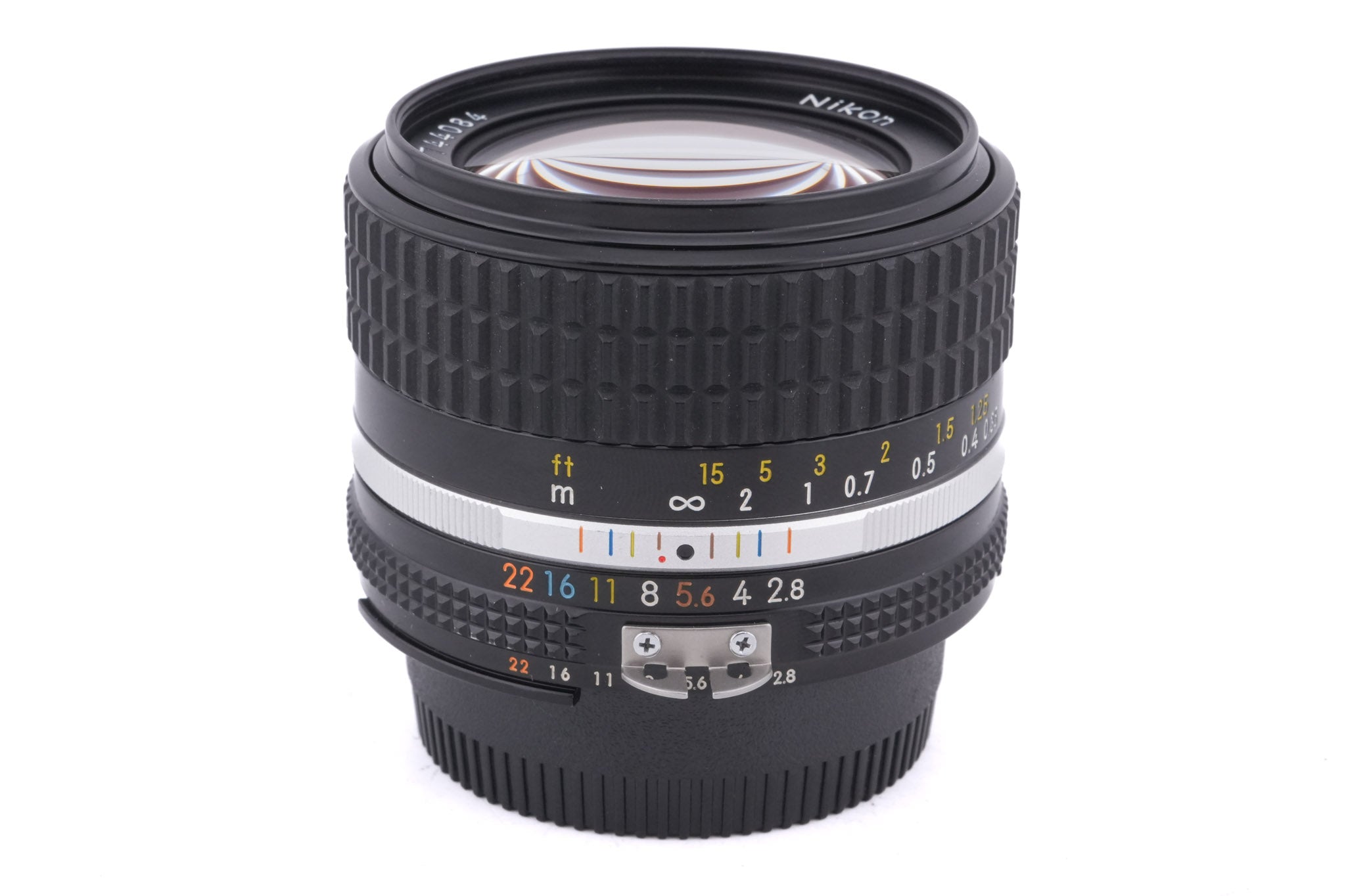 Nikon 28mm f2.8 Nikkor AI-S