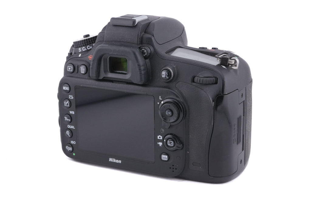 Nikon D610
