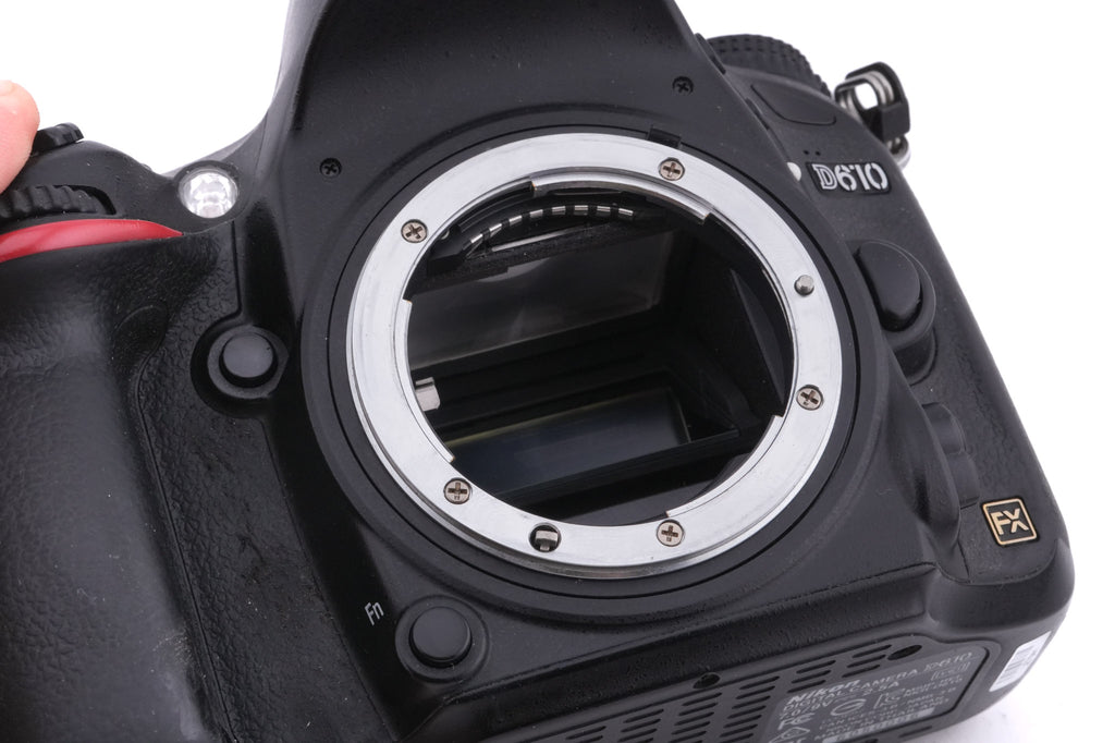 Nikon D610