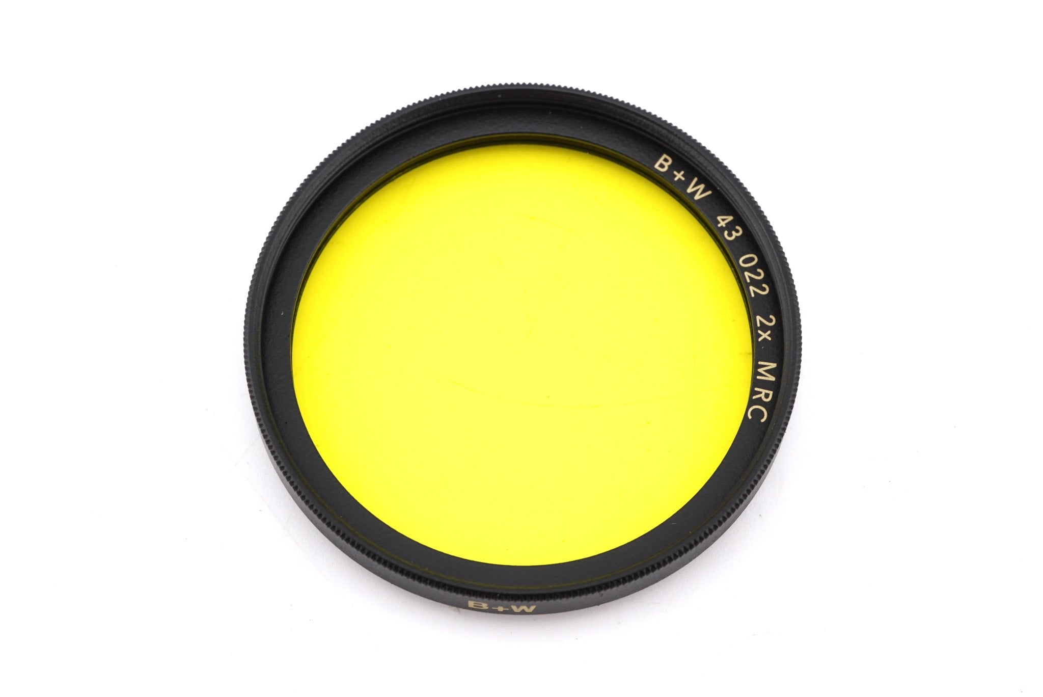 B+W 43mm Yellow Filter 2x MRC (022) - Accessory