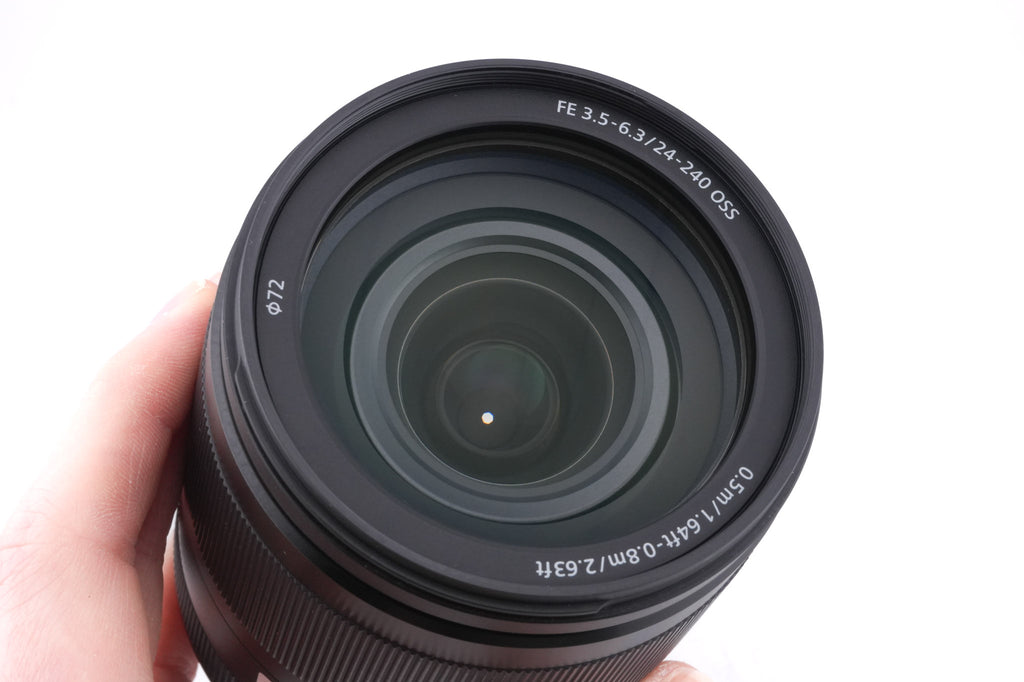 Sony 24-240mm f3.5-6.3 OSS (SEL24240)