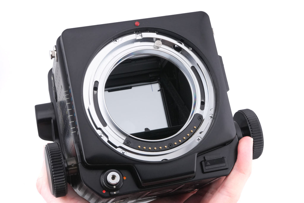 Mamiya RZ67 Professional + 120 6x7 Roll Film Holder Professional + Waist Level Finder
