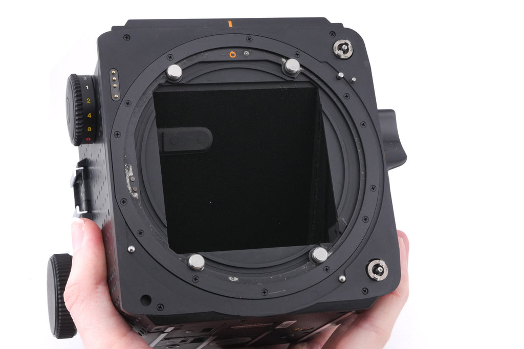 Mamiya RZ67 Professional + 120 6x7 Roll Film Holder Professional + Waist Level Finder