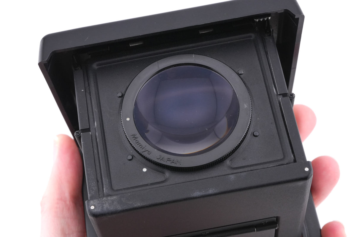 Mamiya RZ67 Professional + 120 6x7 Roll Film Holder Professional + Waist Level Finder