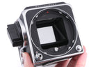 Hasselblad 500C/M (Silver, 10026) + 80mm f2.8 Planar T* C (Black, 20028) + Waist Level Finder (Old / Silver, 42021) + A12 Film Magazine (Silver, 30074) + Checked Focusing Screen With Central Grid (42250)
