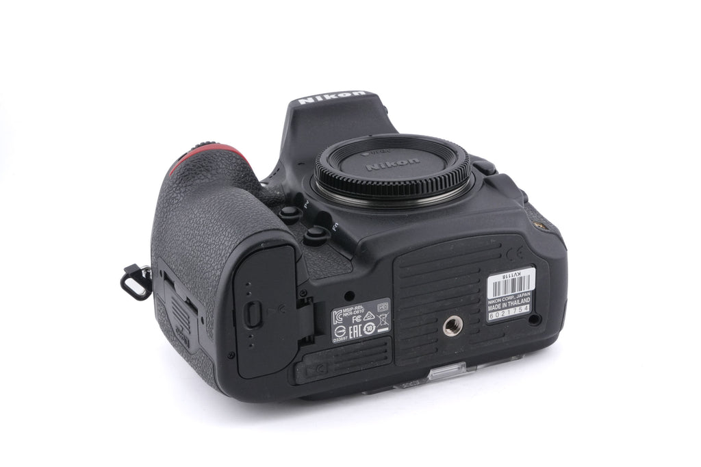 Nikon D810