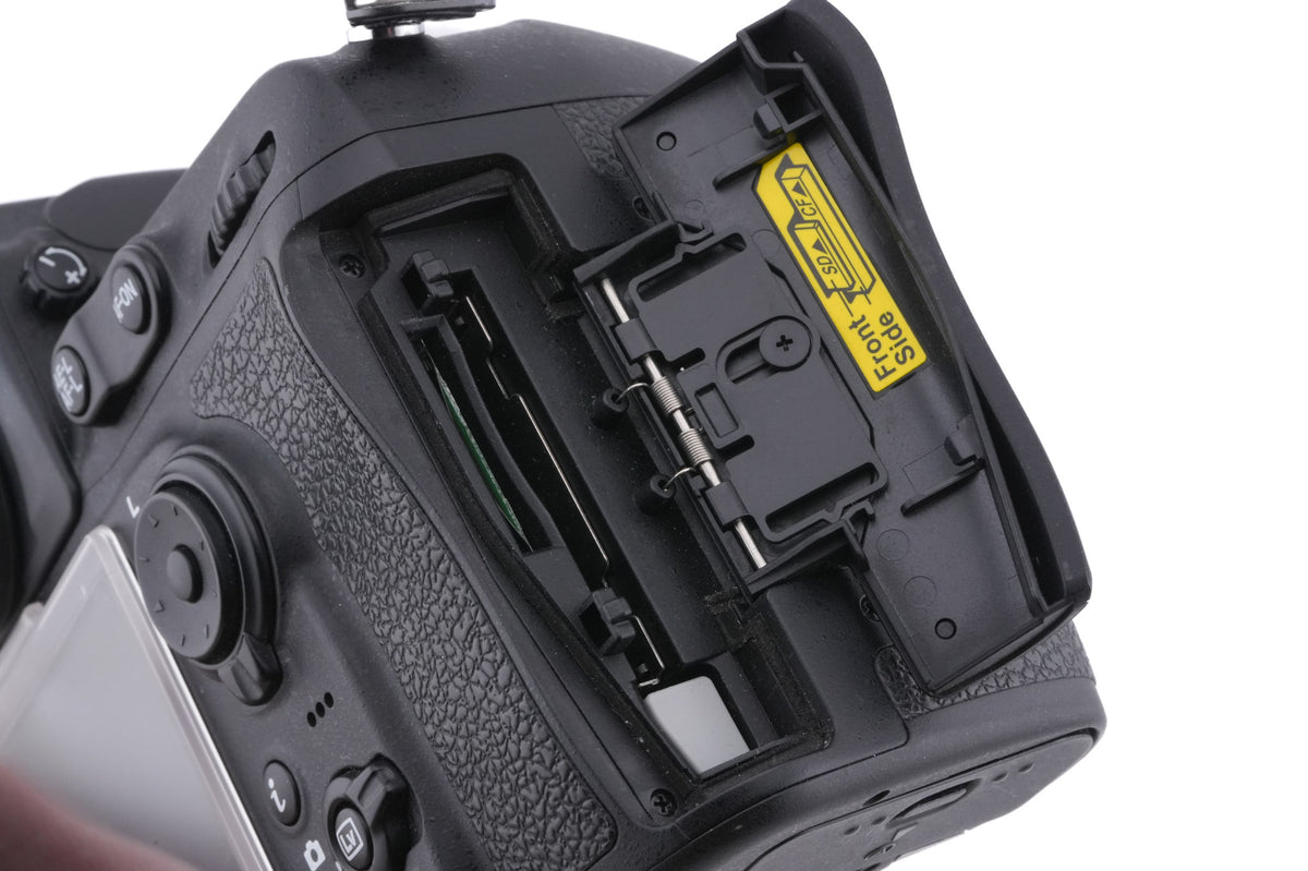 Nikon D810