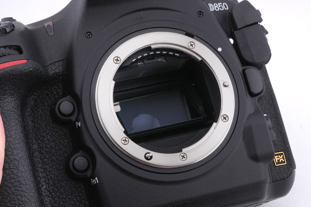 Nikon D850