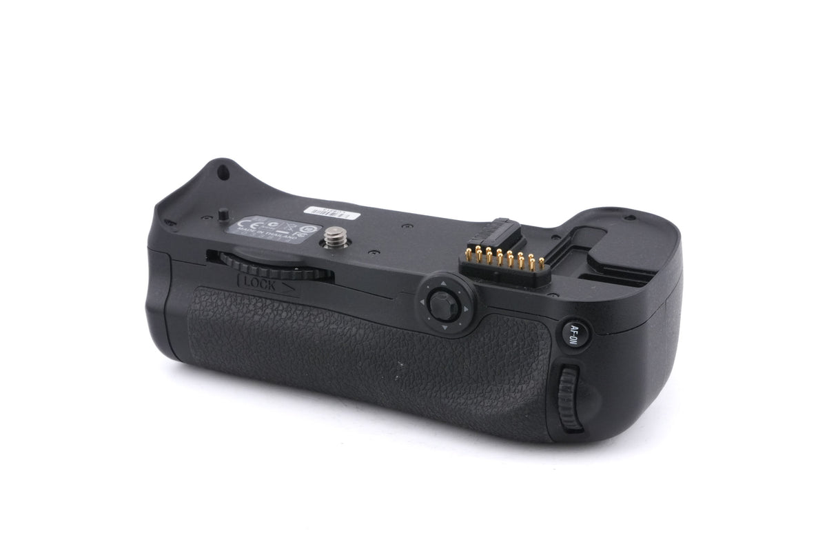 Nikon MB-D10 Multi-Power Battery Pack