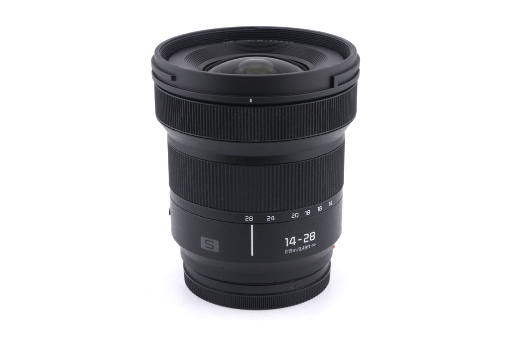 Panasonic 14-28mm f4-5.6 Lumix S Macro