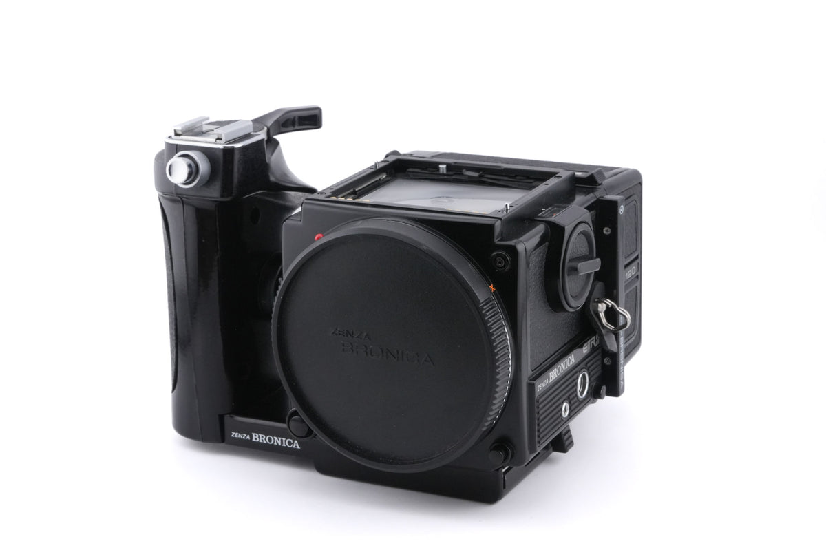 Zenza Bronica ETRSi + ETR 120 Film Back + Speed Grip-E Winder