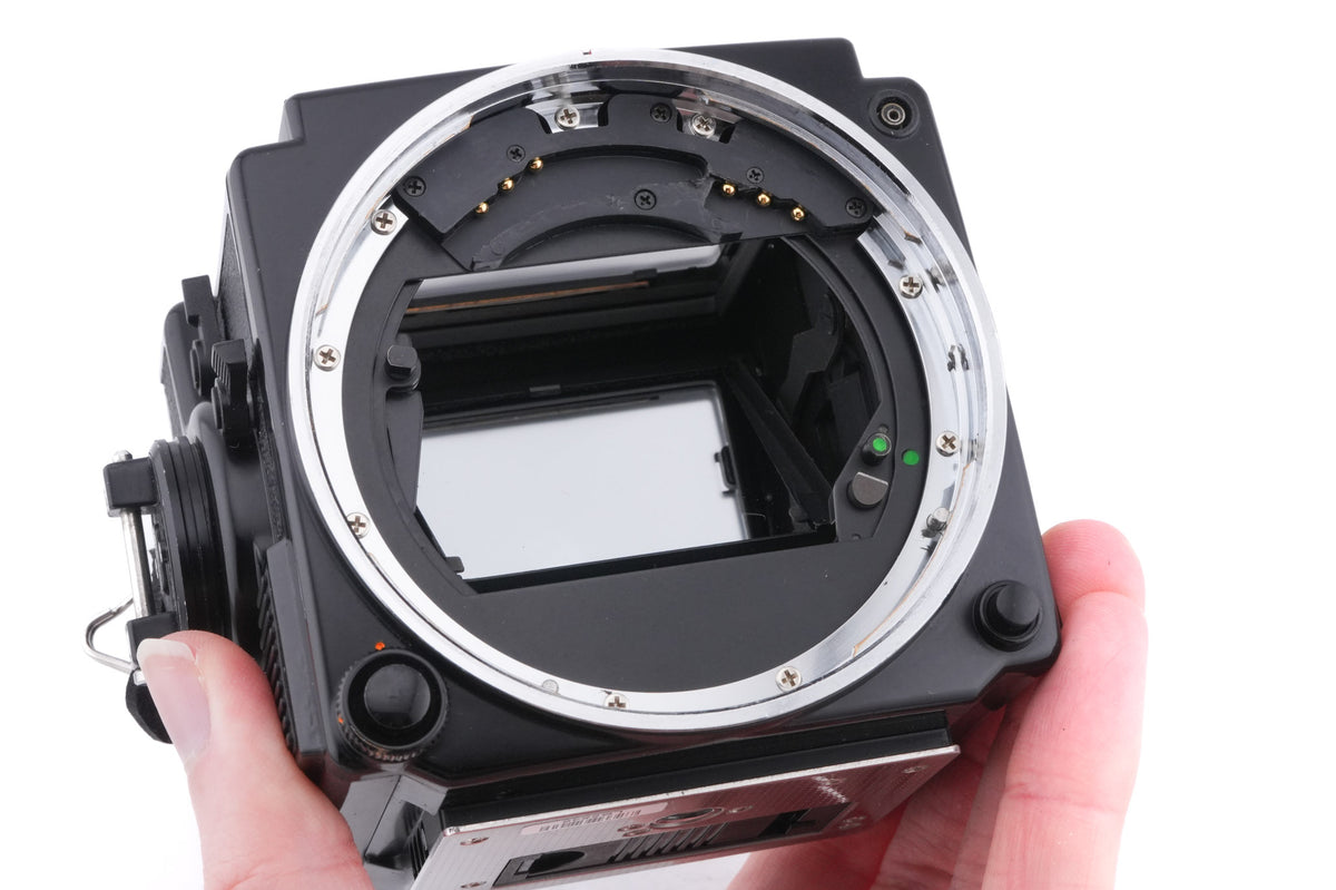 Zenza Bronica ETRSi + ETR 120 Film Back + Speed Grip-E Winder