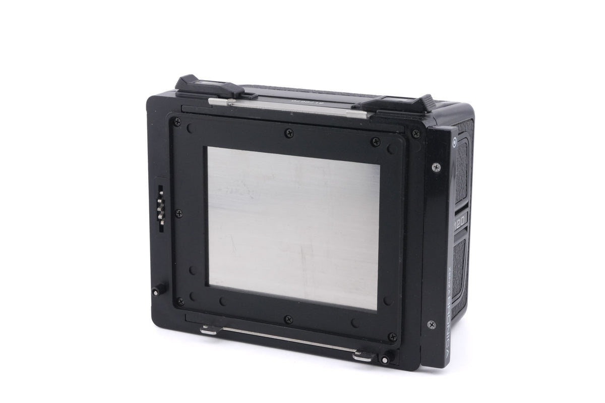 Zenza Bronica ETRSi + ETR 120 Film Back + Speed Grip-E Winder