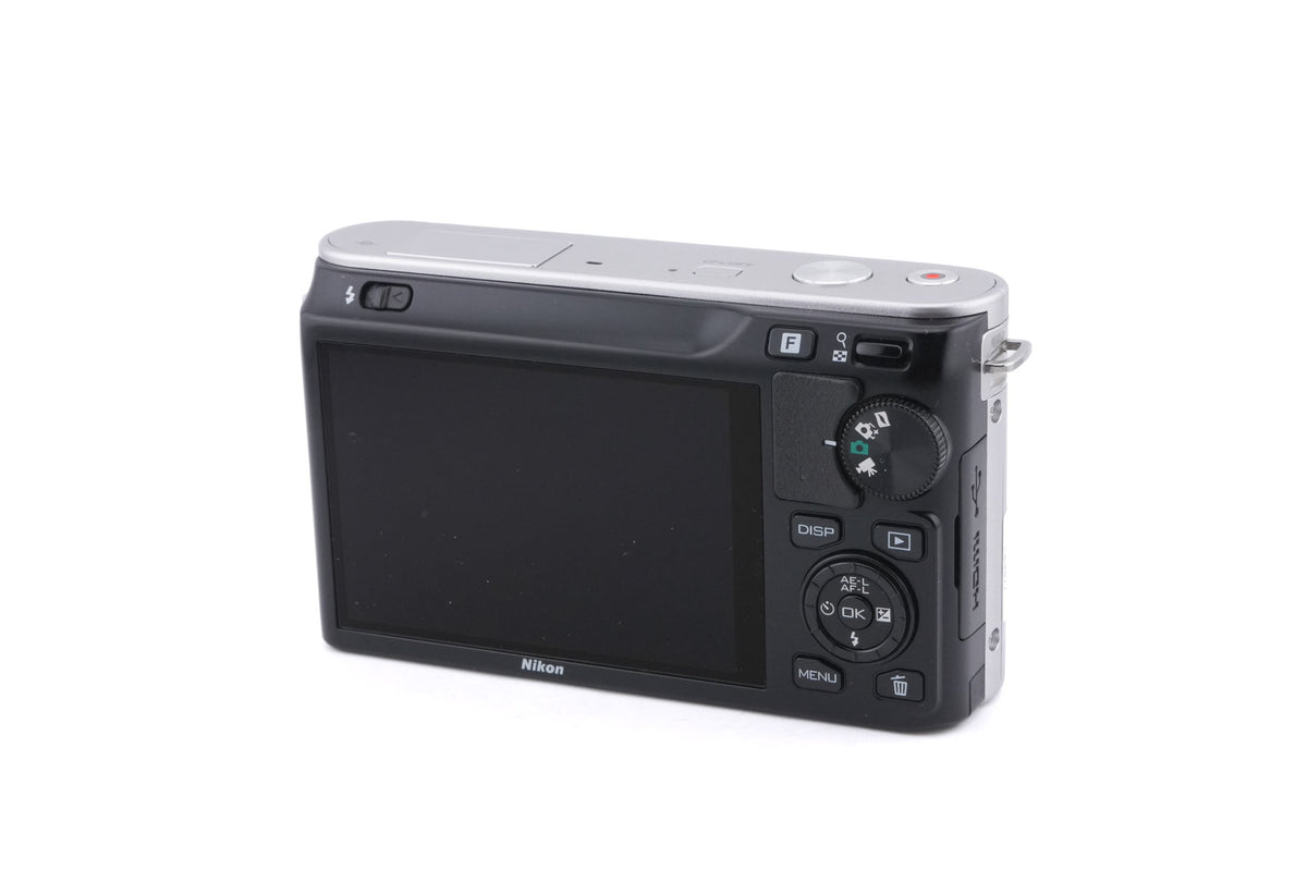 Nikon 1 J1