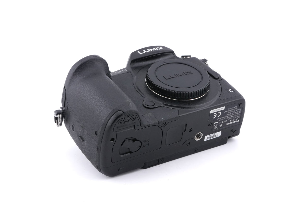 Panasonic Lumix DC-GH5