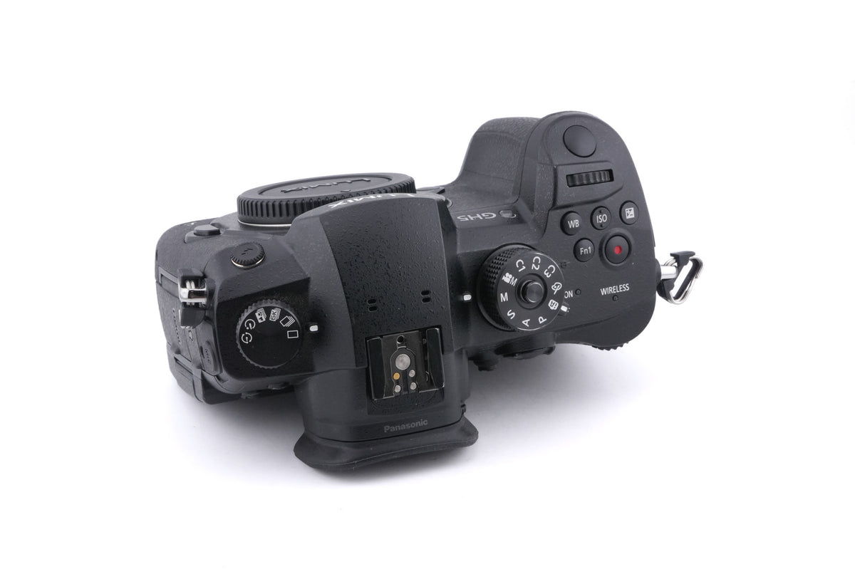 Panasonic Lumix DC-GH5