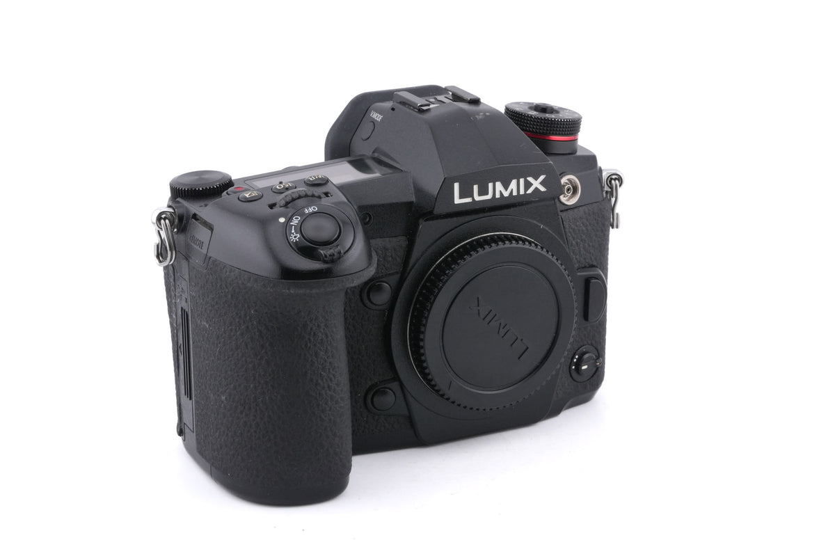 Panasonic Lumix DC-G9