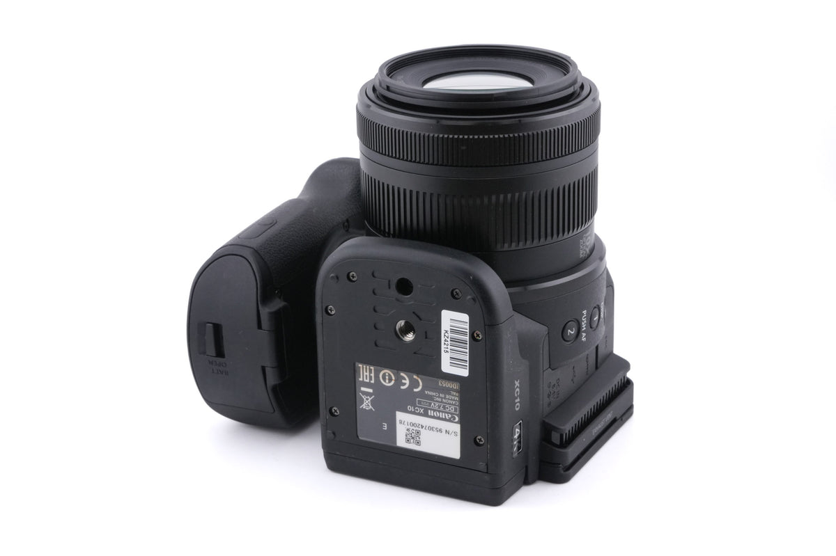 Canon XC10