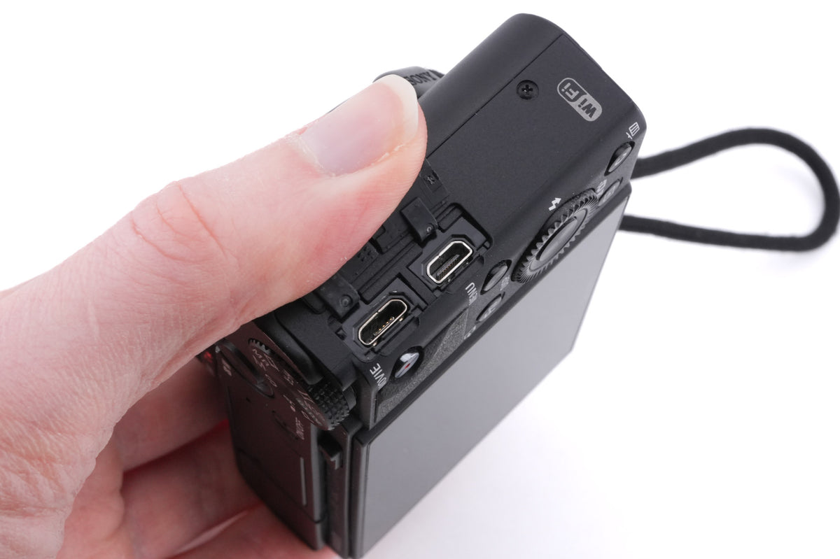 Sony Cyber-Shot DSC-RX100 IV