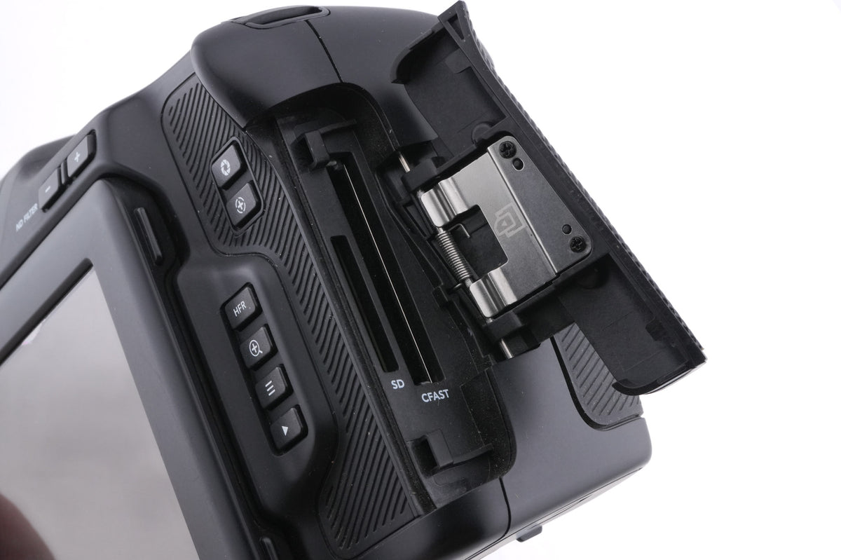 Blackmagic Pocket Cinema Camera 6K Pro
