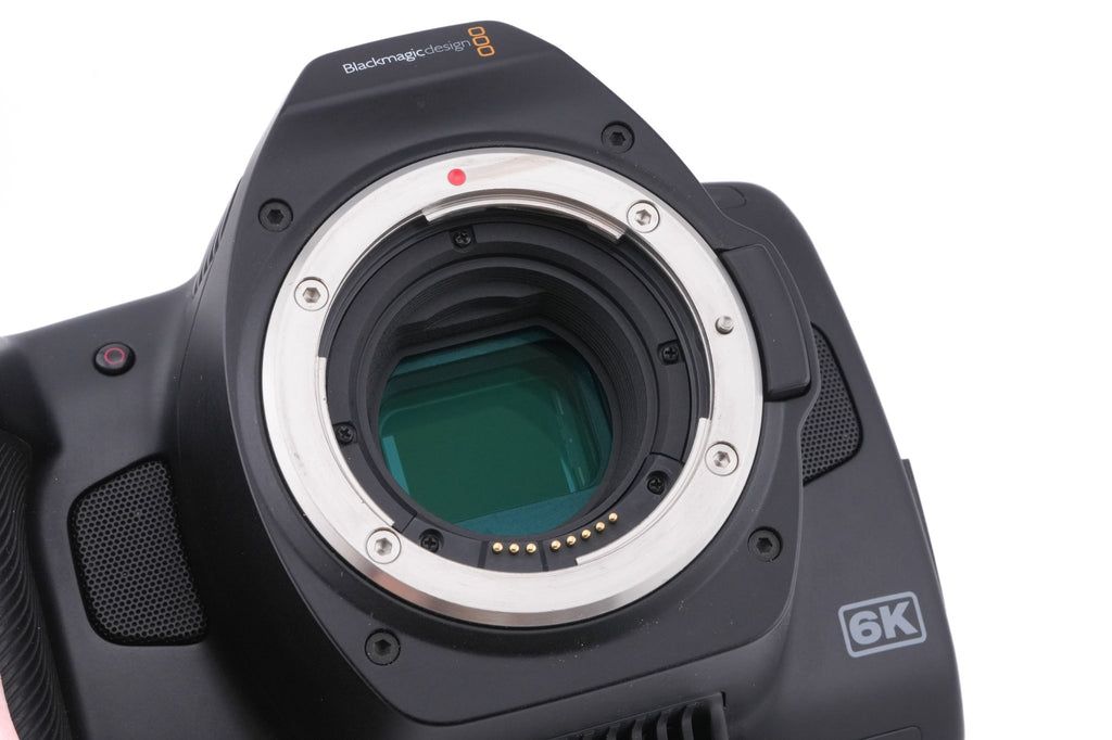 Blackmagic Pocket Cinema Camera 6K Pro