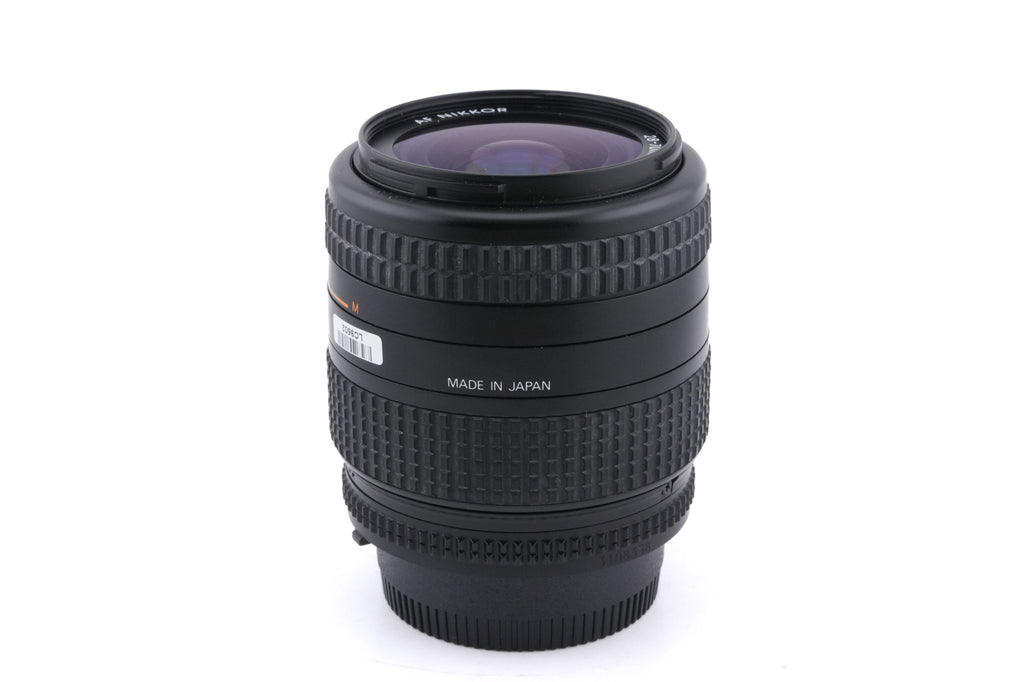 Nikon 28-70mm f3.5-4.5 AF Nikkor D