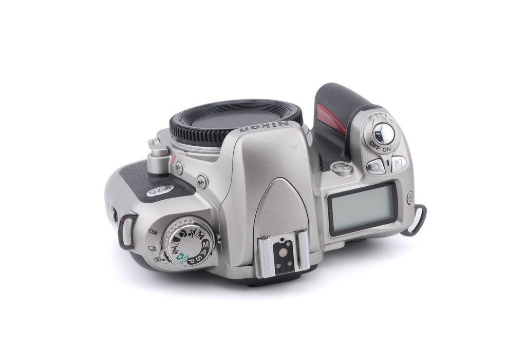 Nikon F75