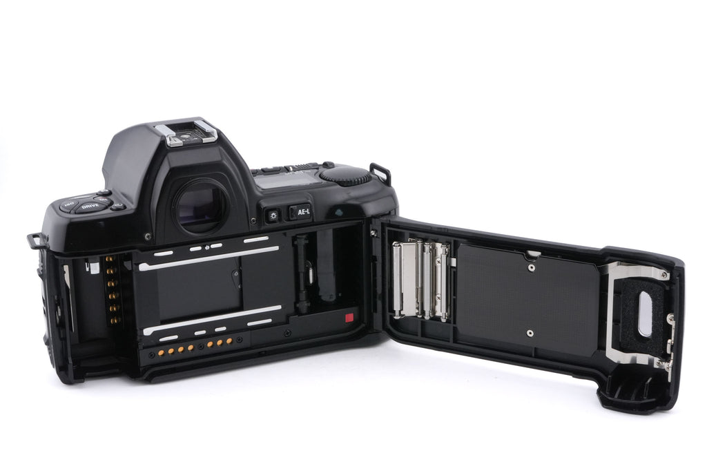 Nikon F-801