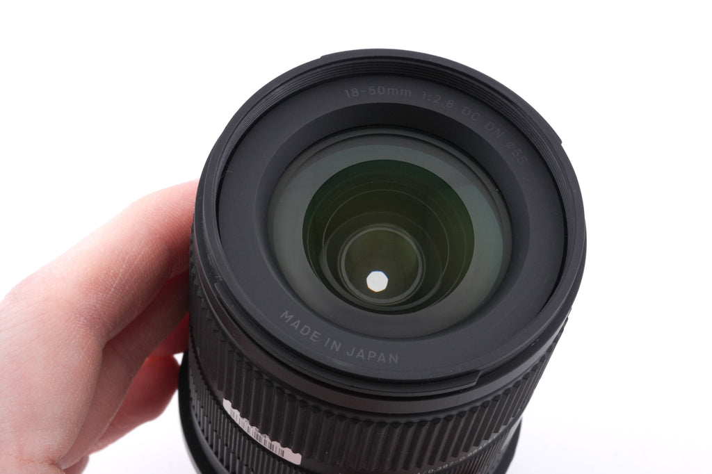Sigma 18-50mm f2.8 DC DN Contemporary