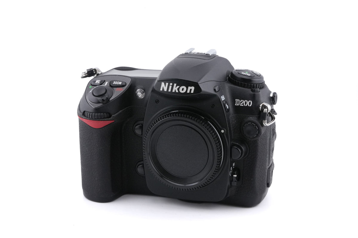 Nikon D200