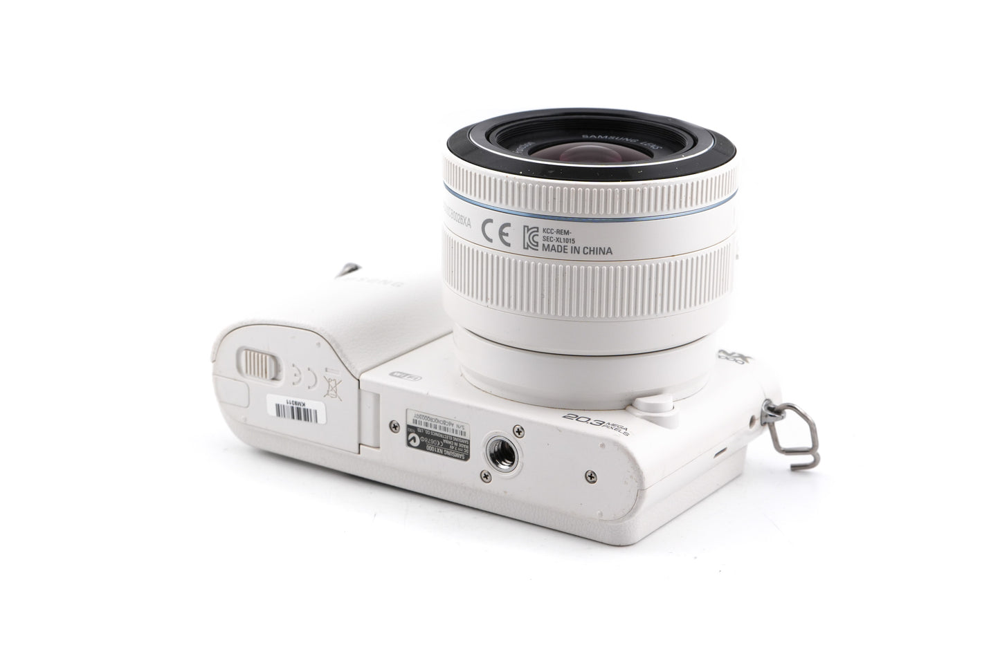 Samsung NX1000 + 20-50mm f3.5-5.6 II ED i-Function + SEF8A Flash