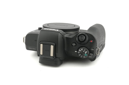 Canon EOS M50