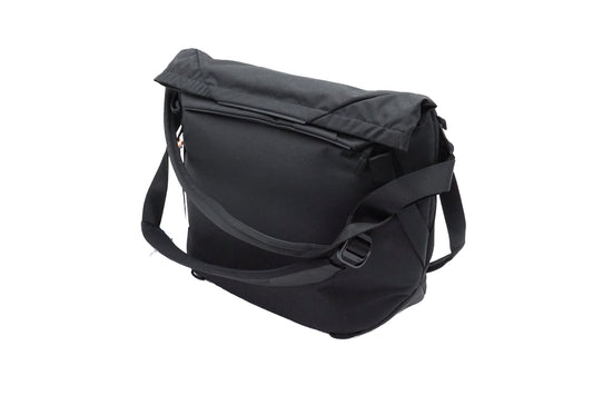 Peak Design Everyday Tote 15L