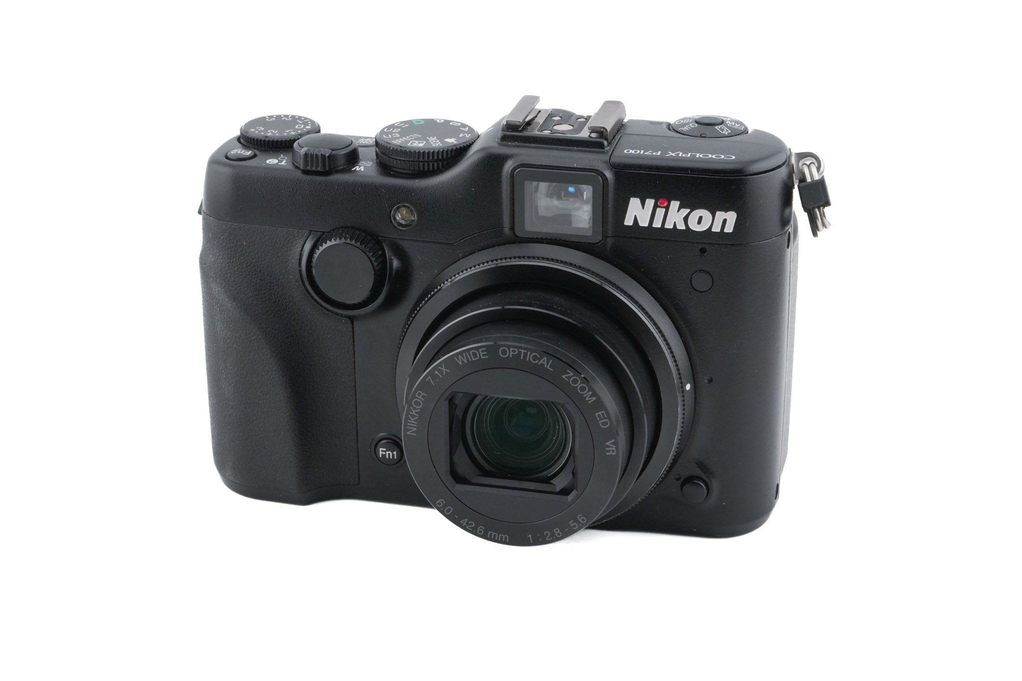 Nikon Coolpix P7100
