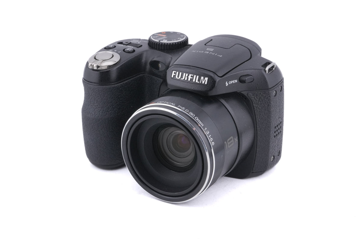Fujifilm Finepix S1800