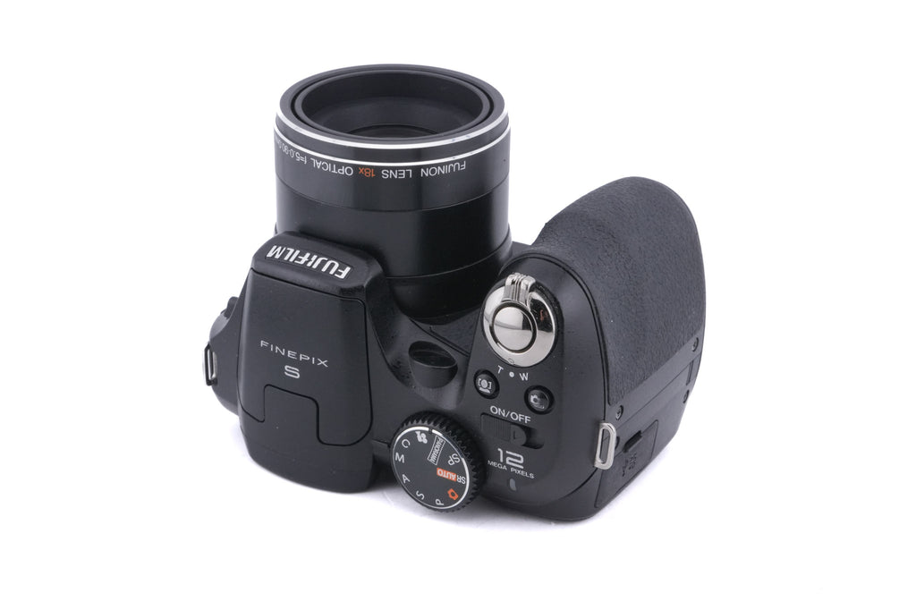 Fujifilm Finepix S1800