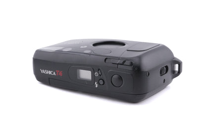 Yashica T4