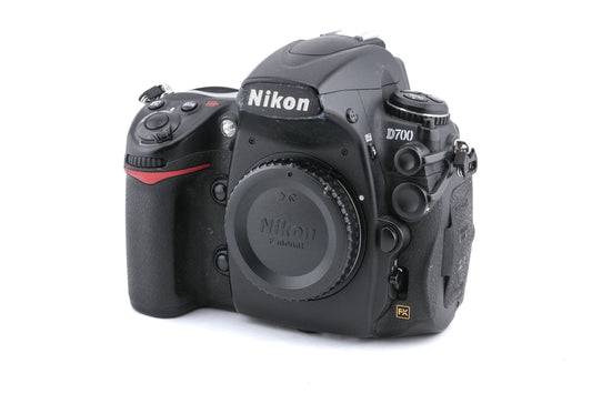 Nikon D700