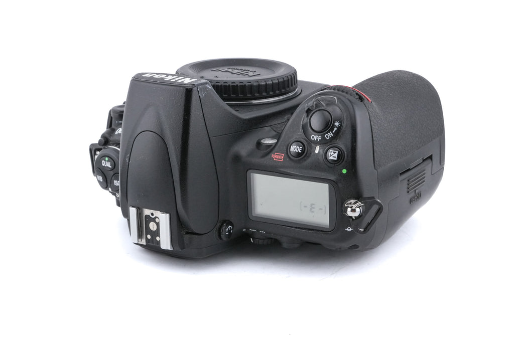 Nikon D700