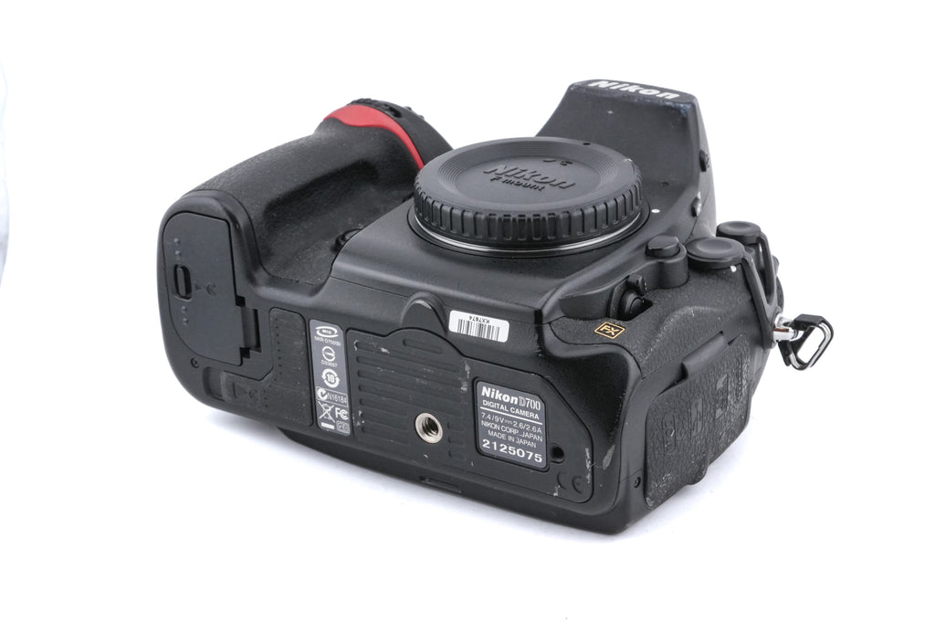 Nikon D700