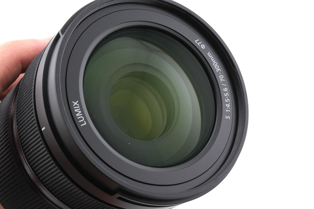 Panasonic 70-300mm f4.5-5.6 Lumix S Macro OIS