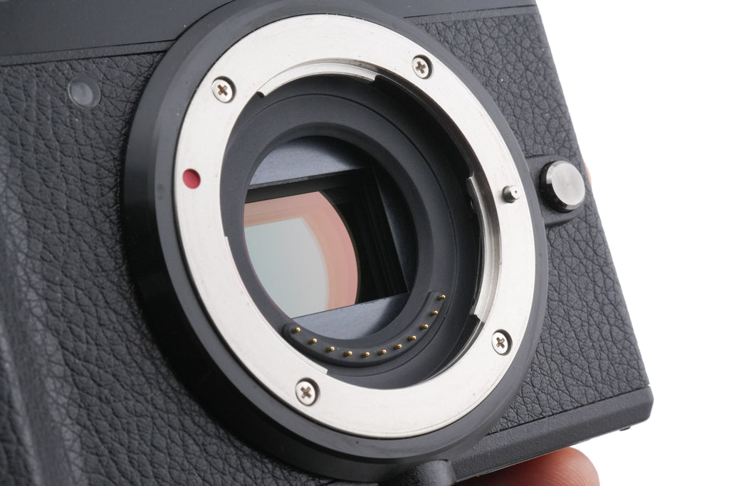 Panasonic Lumix DC-GX9