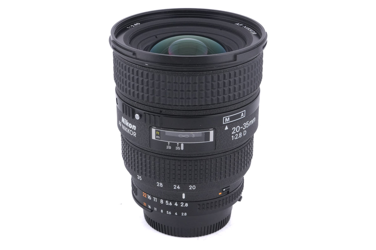Nikon 20-35mm f2.8 AF Nikkor D