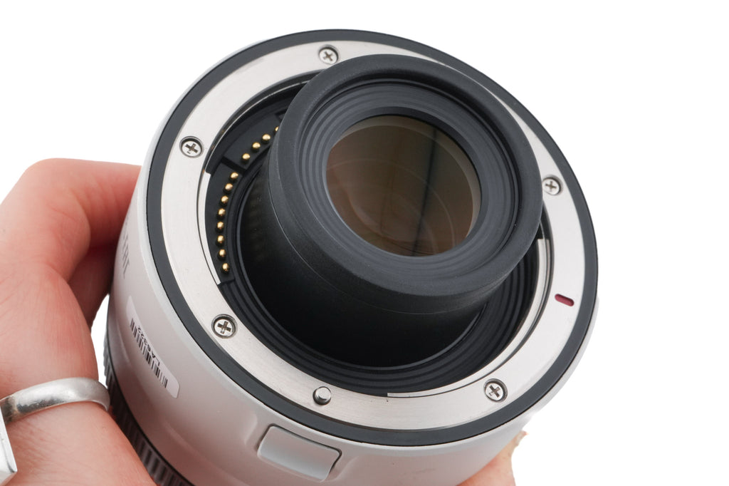 Canon 2x Teleconverter Extender RF