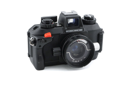 Nikon Nikonos IV-A + 35mm f2.5 Nikkor